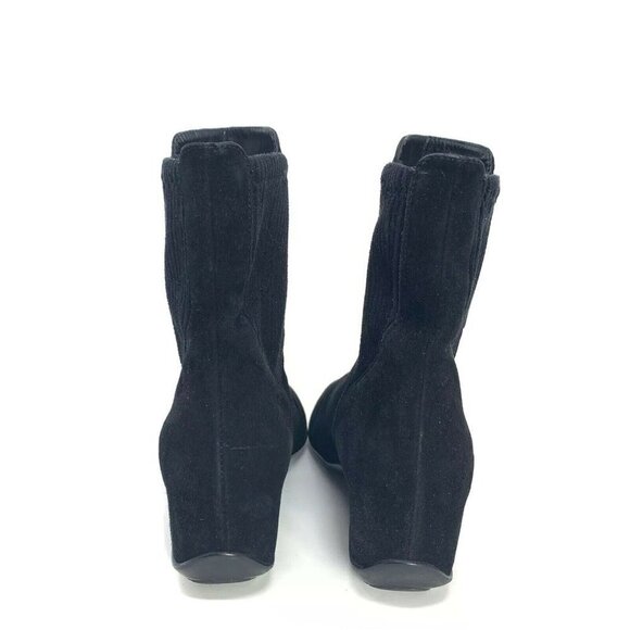 Aquatalia 6.5 Versus Black Suede Wedge Ankle Boot - Picture 6 of 7